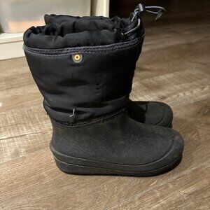 Keen Winter Boots size 2 youth